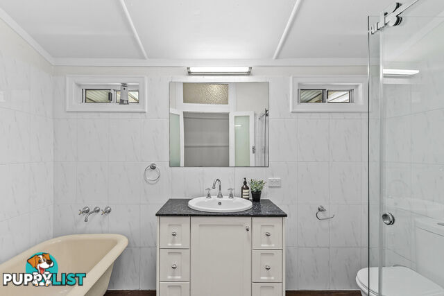 47 Livingstone Street YEERONGPILLY QLD 4105