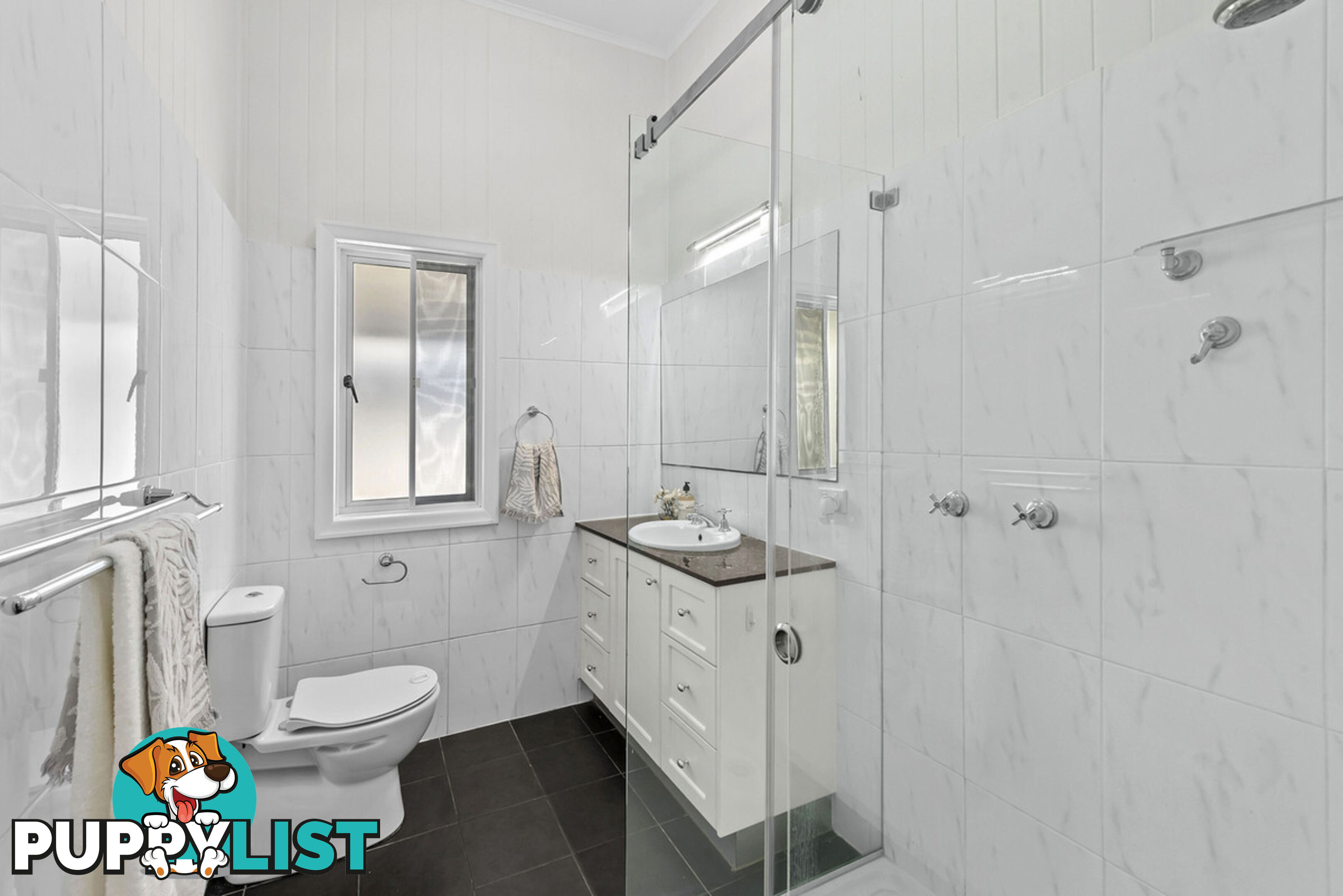 47 Livingstone Street YEERONGPILLY QLD 4105
