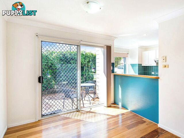 19/82 Russell Terrace INDOOROOPILLY QLD 4068