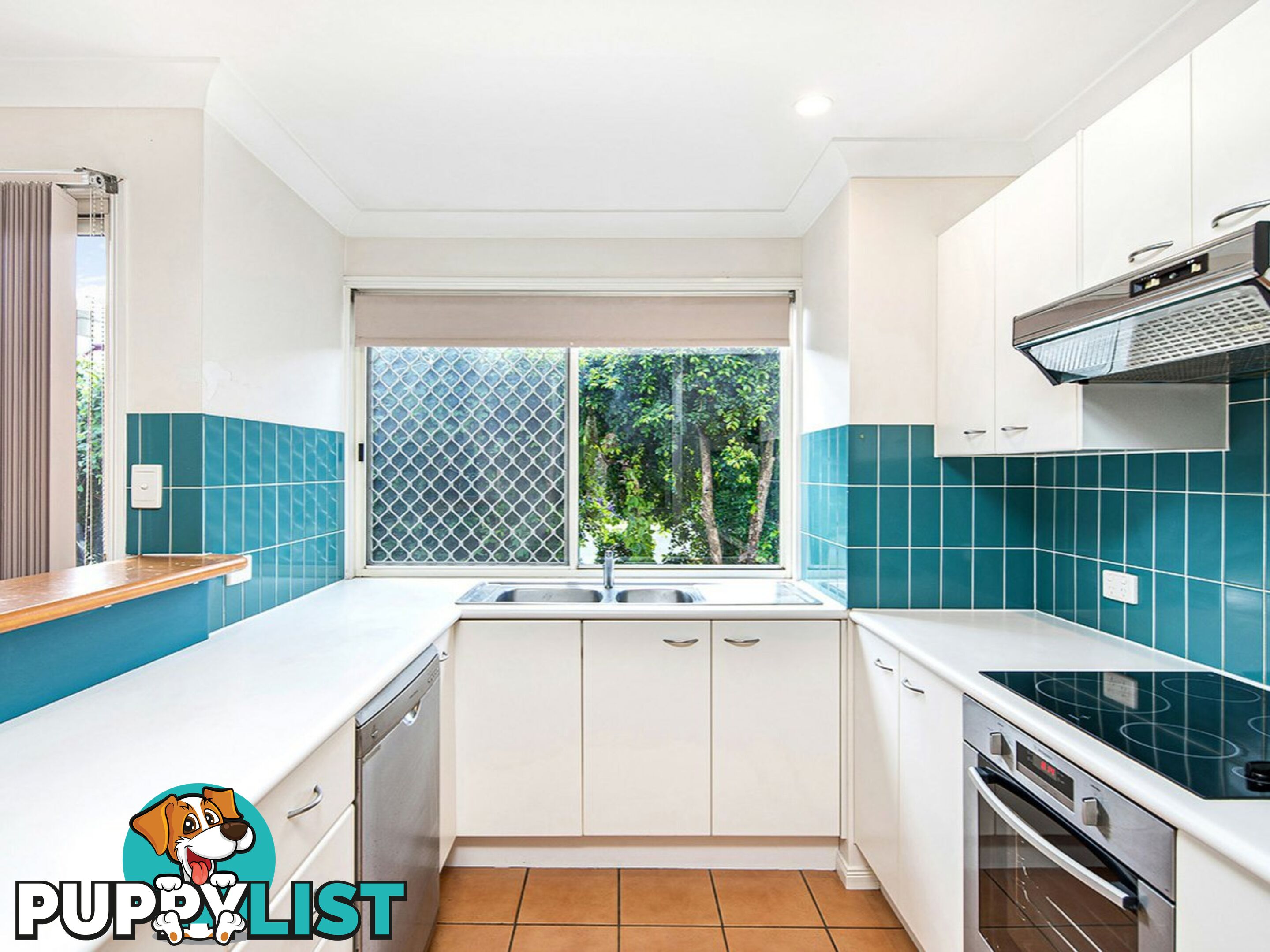 19/82 Russell Terrace INDOOROOPILLY QLD 4068