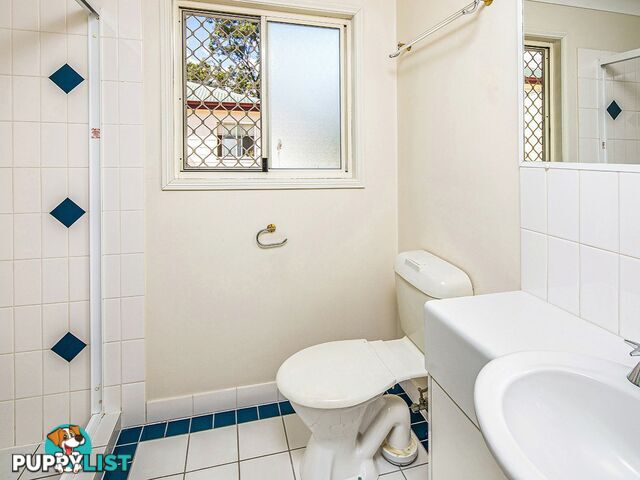 19/82 Russell Terrace INDOOROOPILLY QLD 4068