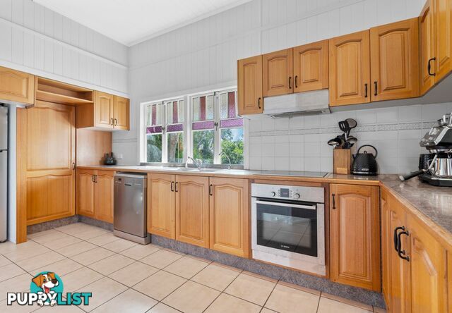 15 Pononsby Street ANNERLEY QLD 4103