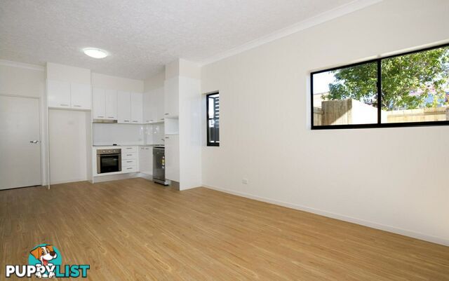 1/11 Lyons Terrace WINDSOR QLD 4030