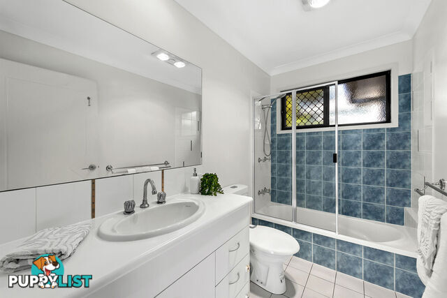 2/28 Oakwood Street ANNERLEY QLD 4103