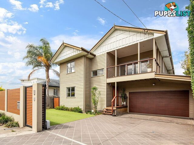 10 Newcastle Street FAIRFIELD QLD 4103