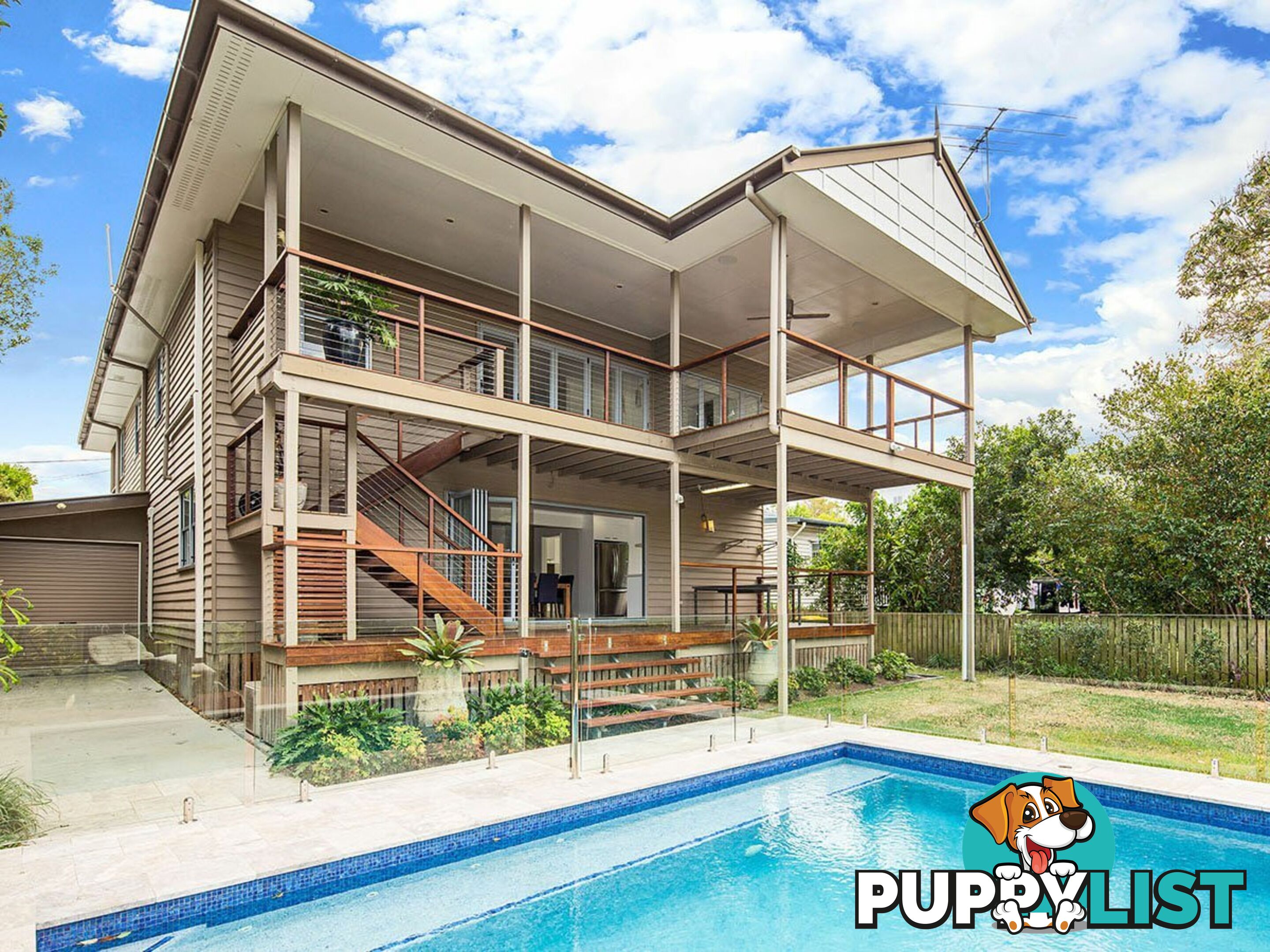 10 Newcastle Street FAIRFIELD QLD 4103