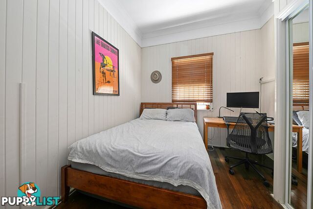 49 Archibald Street FAIRFIELD QLD 4103