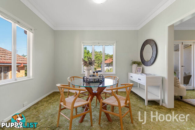 75 Galsworthy Street HOLLAND PARK WEST QLD 4121