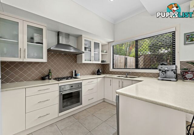 2/110 Waverley Street ANNERLEY QLD 4103