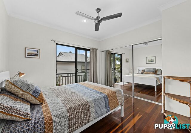 2/110 Waverley Street ANNERLEY QLD 4103