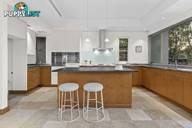 387 Brisbane Corso YERONGA QLD 4104