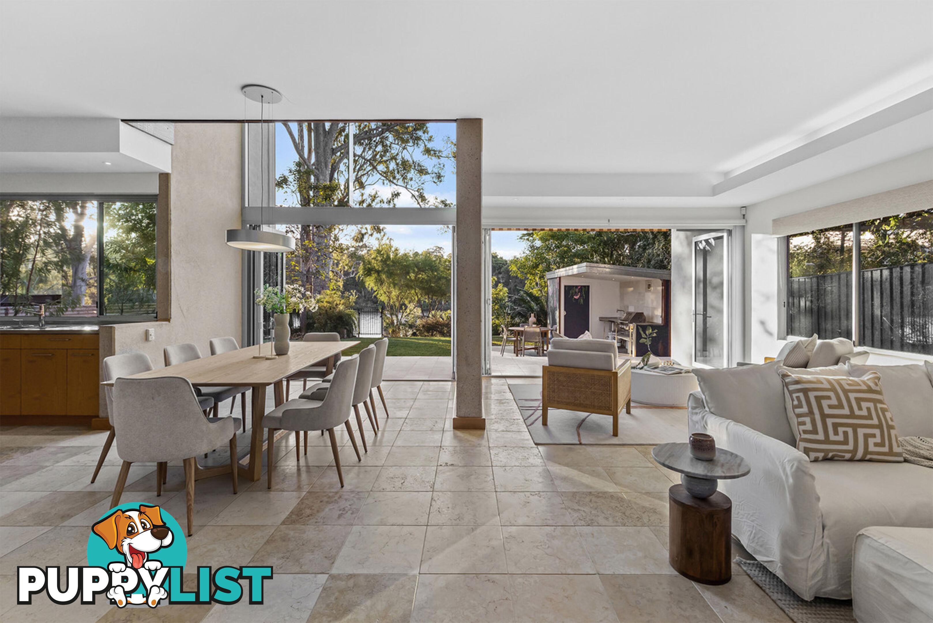 387 Brisbane Corso YERONGA QLD 4104