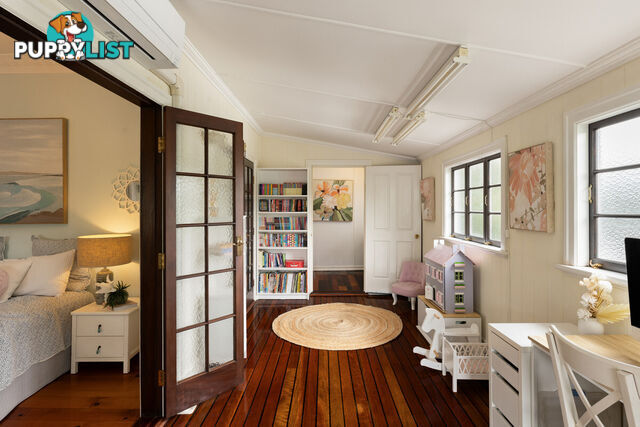 205 Hyde Road YERONGA QLD 4104