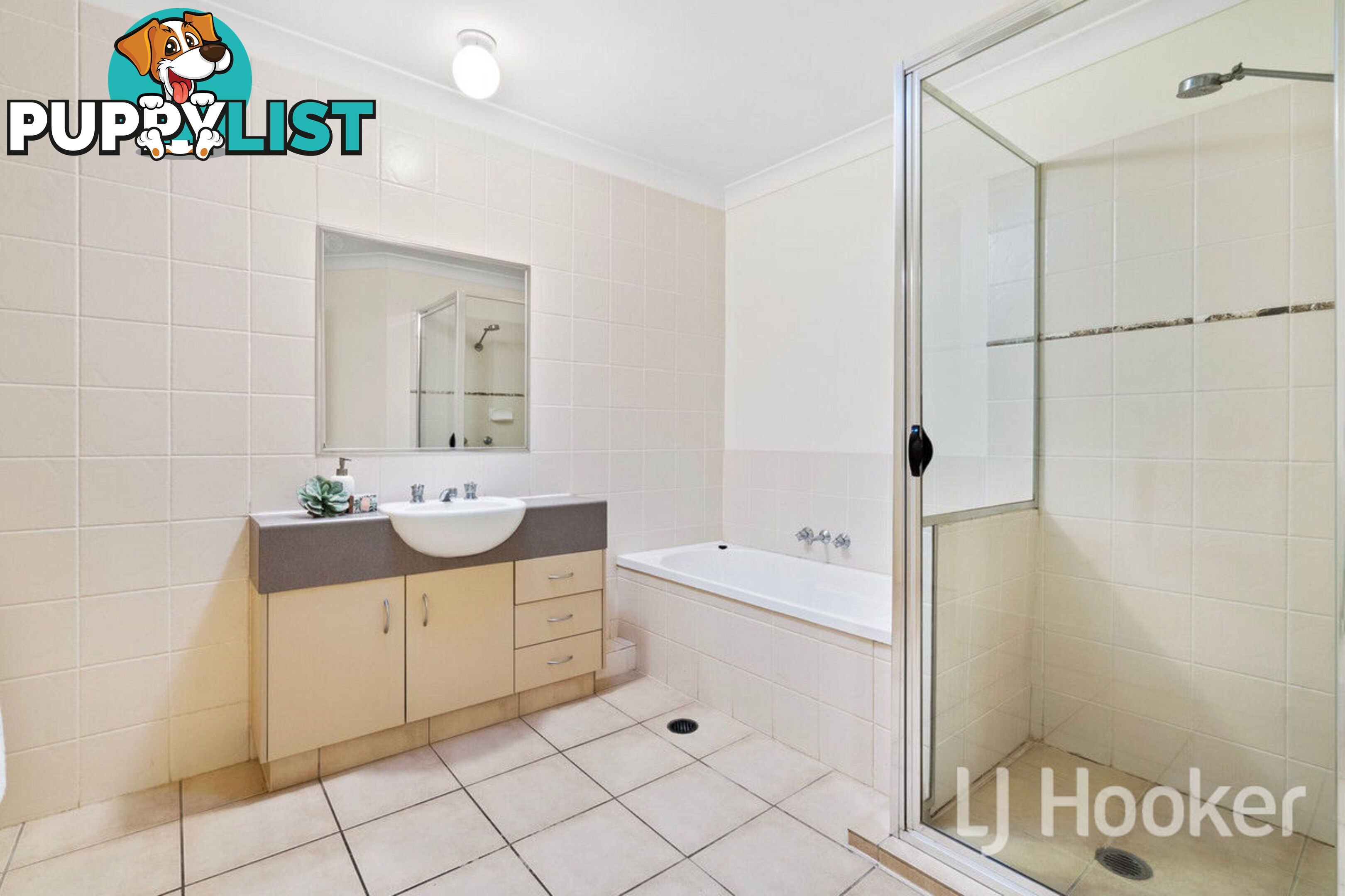 13/12 Collins Street BRASSALL QLD 4305