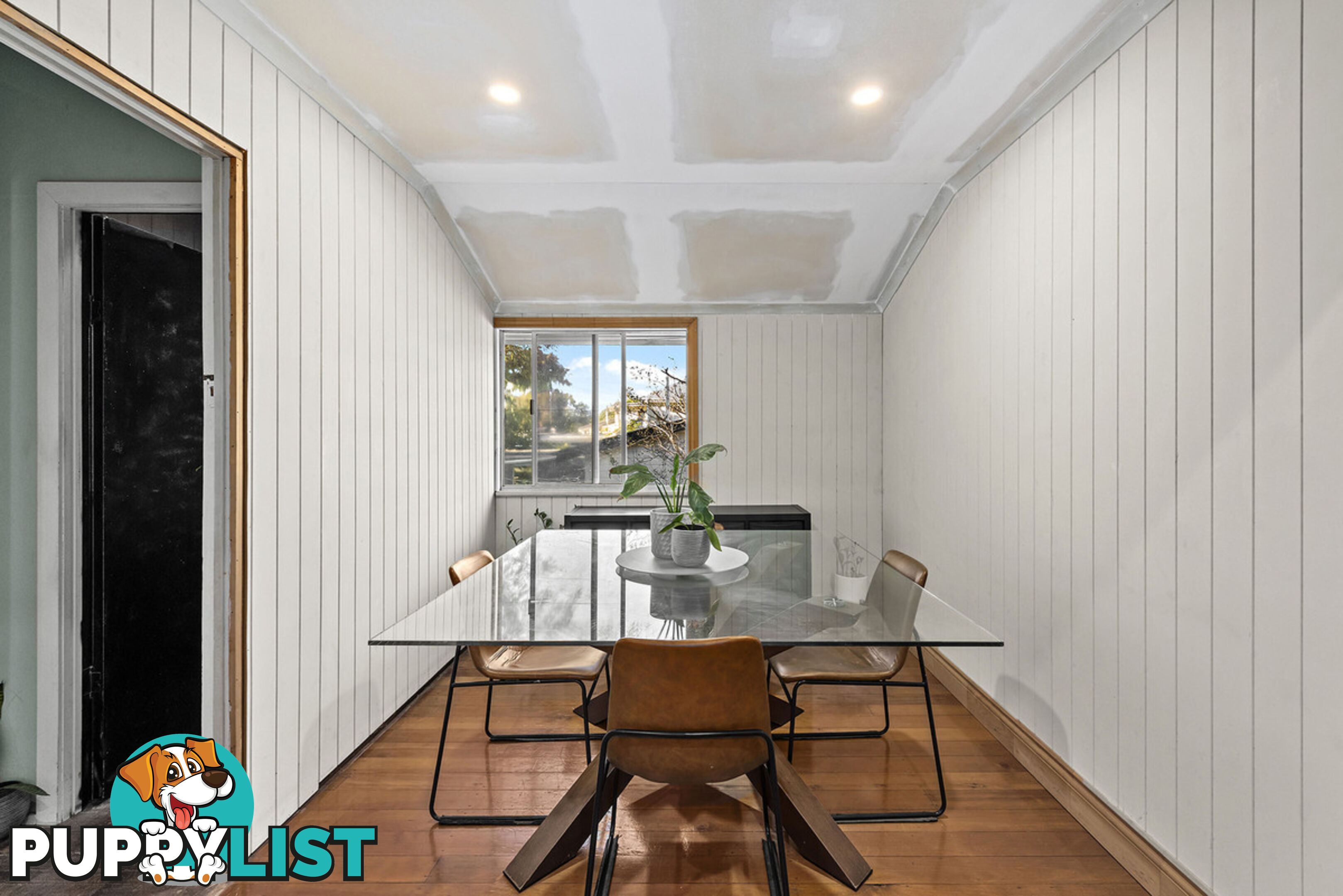 37 Saint Clements Road OXLEY QLD 4075