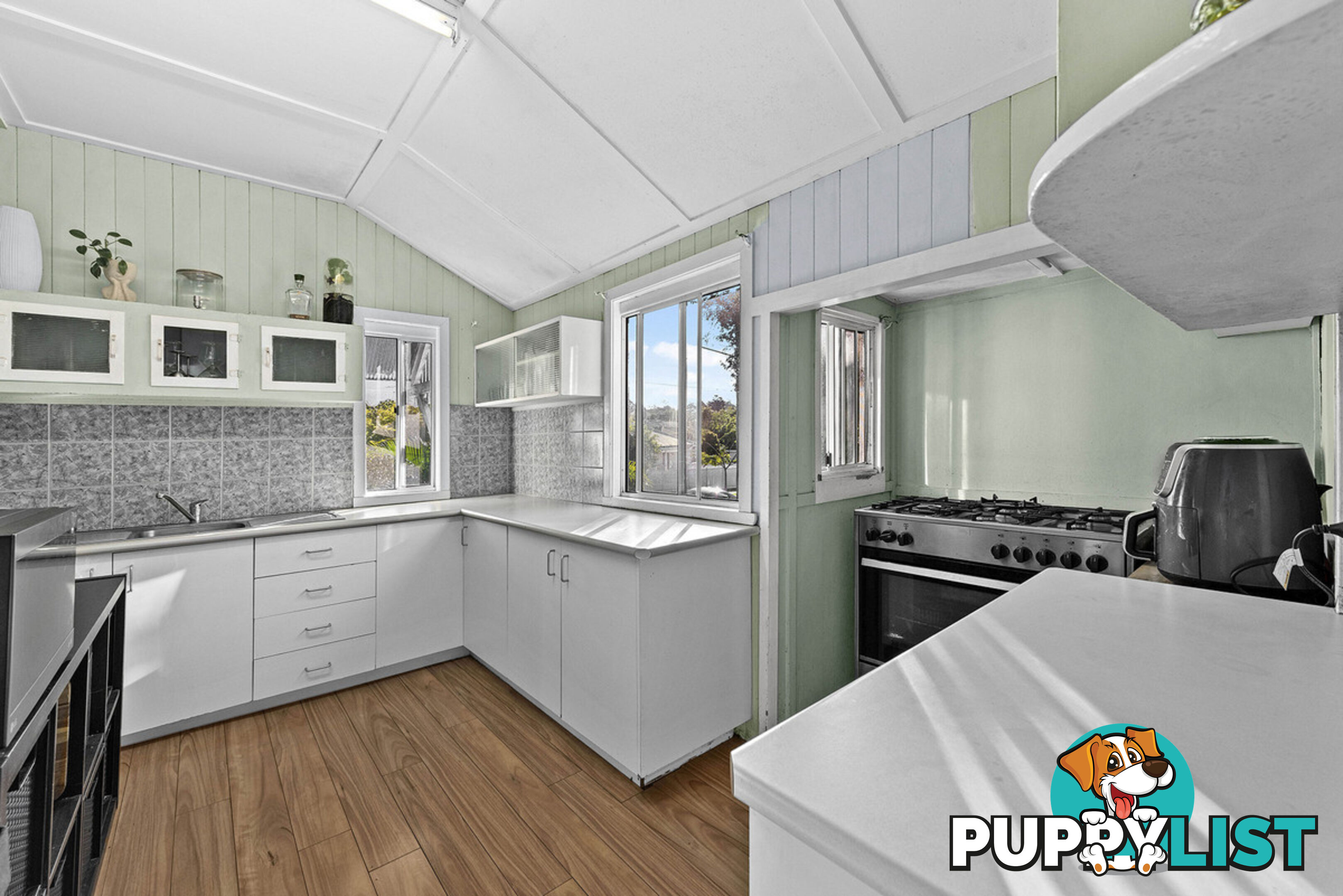 37 Saint Clements Road OXLEY QLD 4075