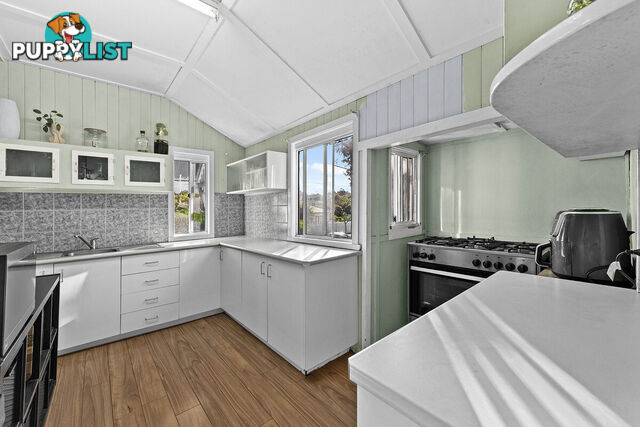 37 Saint Clements Road OXLEY QLD 4075