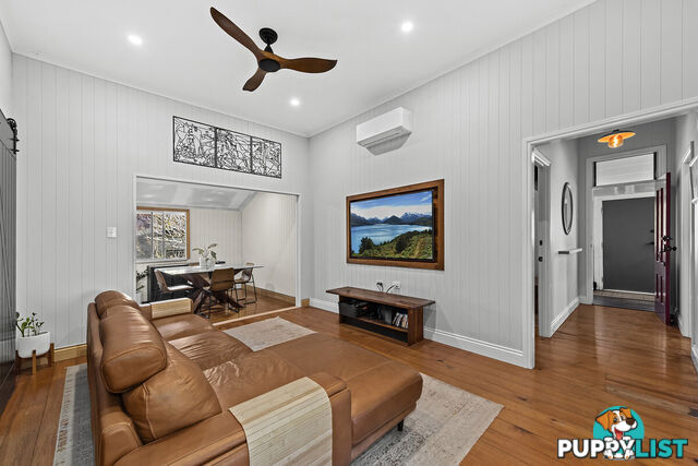 37 Saint Clements Road OXLEY QLD 4075