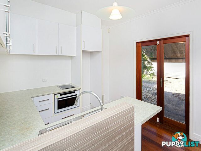 18 Luxworth Street MOOROOKA QLD 4105