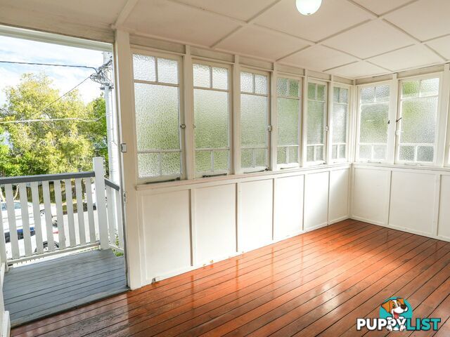12 Laurier Street ANNERLEY QLD 4103
