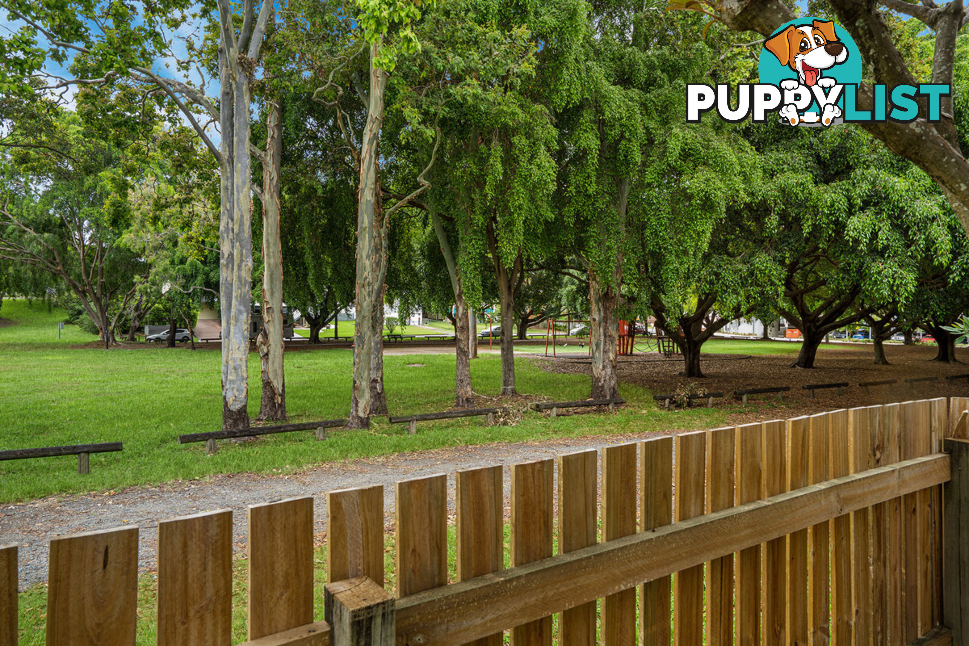 2/156 Fairfield Road FAIRFIELD QLD 4103
