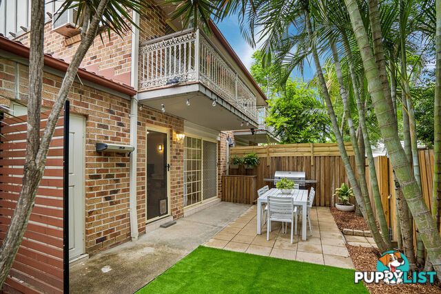 2/156 Fairfield Road FAIRFIELD QLD 4103