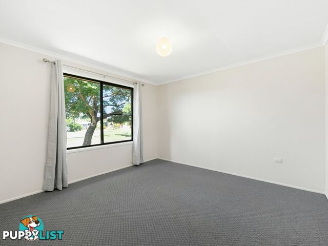 2 Glenroy Street CARINA QLD 4152