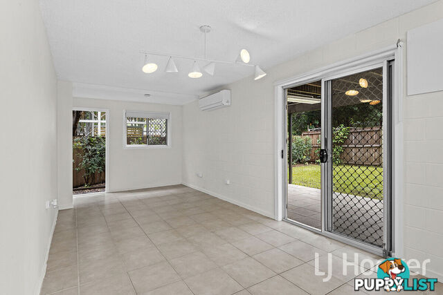 2/42 William Parade FAIRFIELD QLD 4103