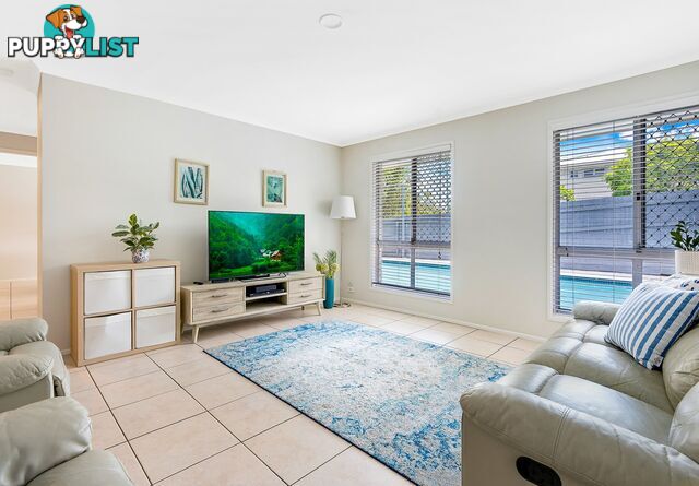3 Hamel Road HOLLAND PARK WEST QLD 4121