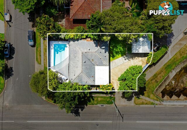 3 Hamel Road HOLLAND PARK WEST QLD 4121