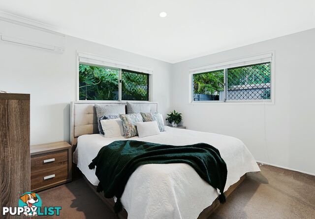 3 Hamel Road HOLLAND PARK WEST QLD 4121