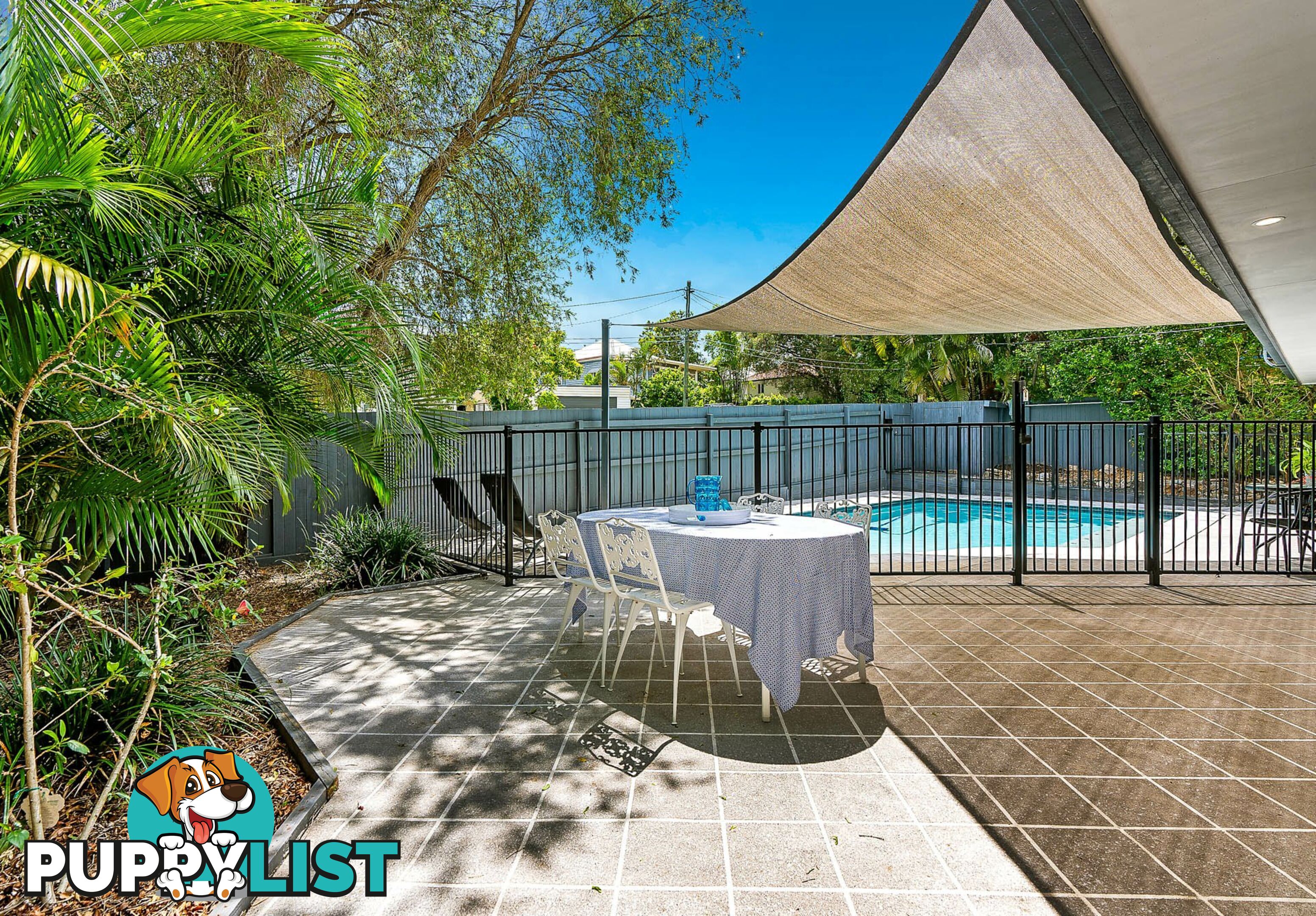 3 Hamel Road HOLLAND PARK WEST QLD 4121