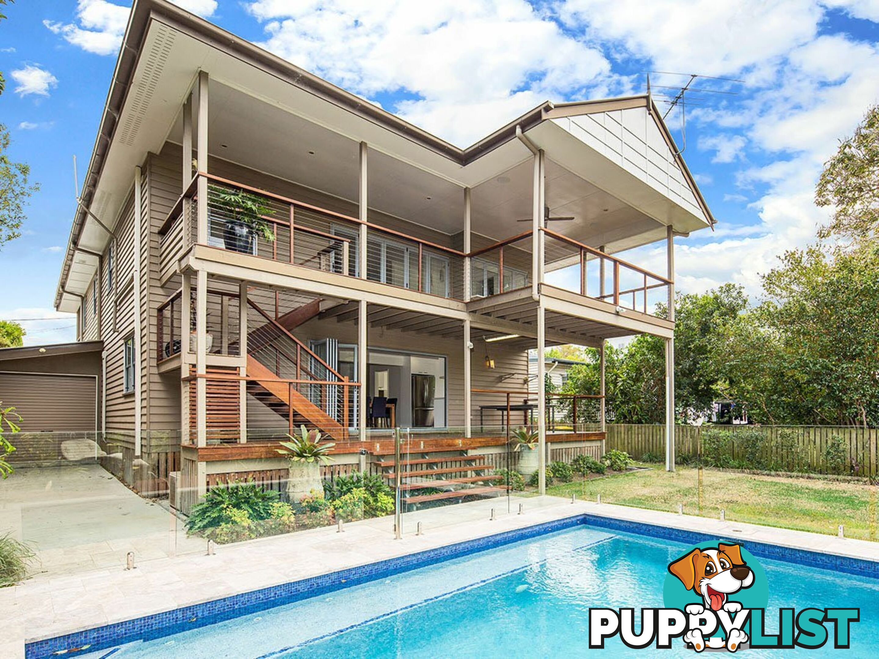 10 Newcastle Street FAIRFIELD QLD 4103