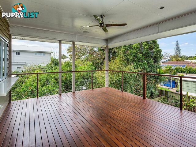 10 Newcastle Street FAIRFIELD QLD 4103