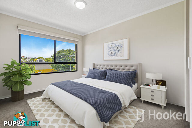 42/55 Harries Road COORPAROO QLD 4151