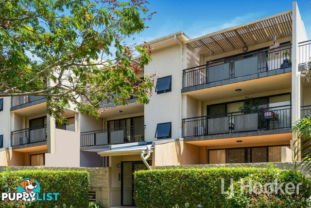 42/55 Harries Road COORPAROO QLD 4151