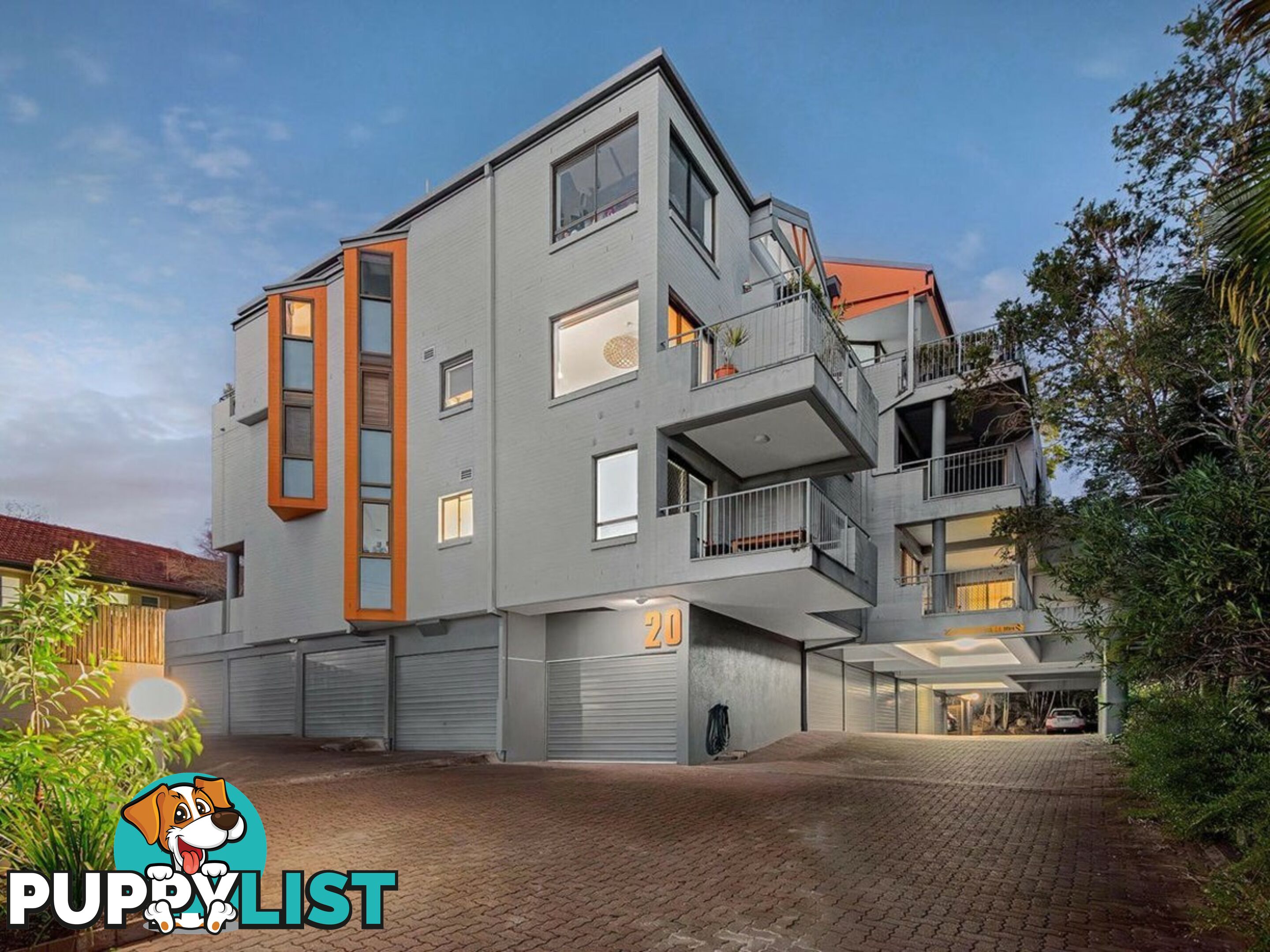 2/20 Chester Street HIGHGATE HILL QLD 4101