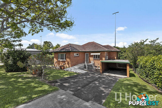 28 Crutchley Street FAIRFIELD QLD 4103