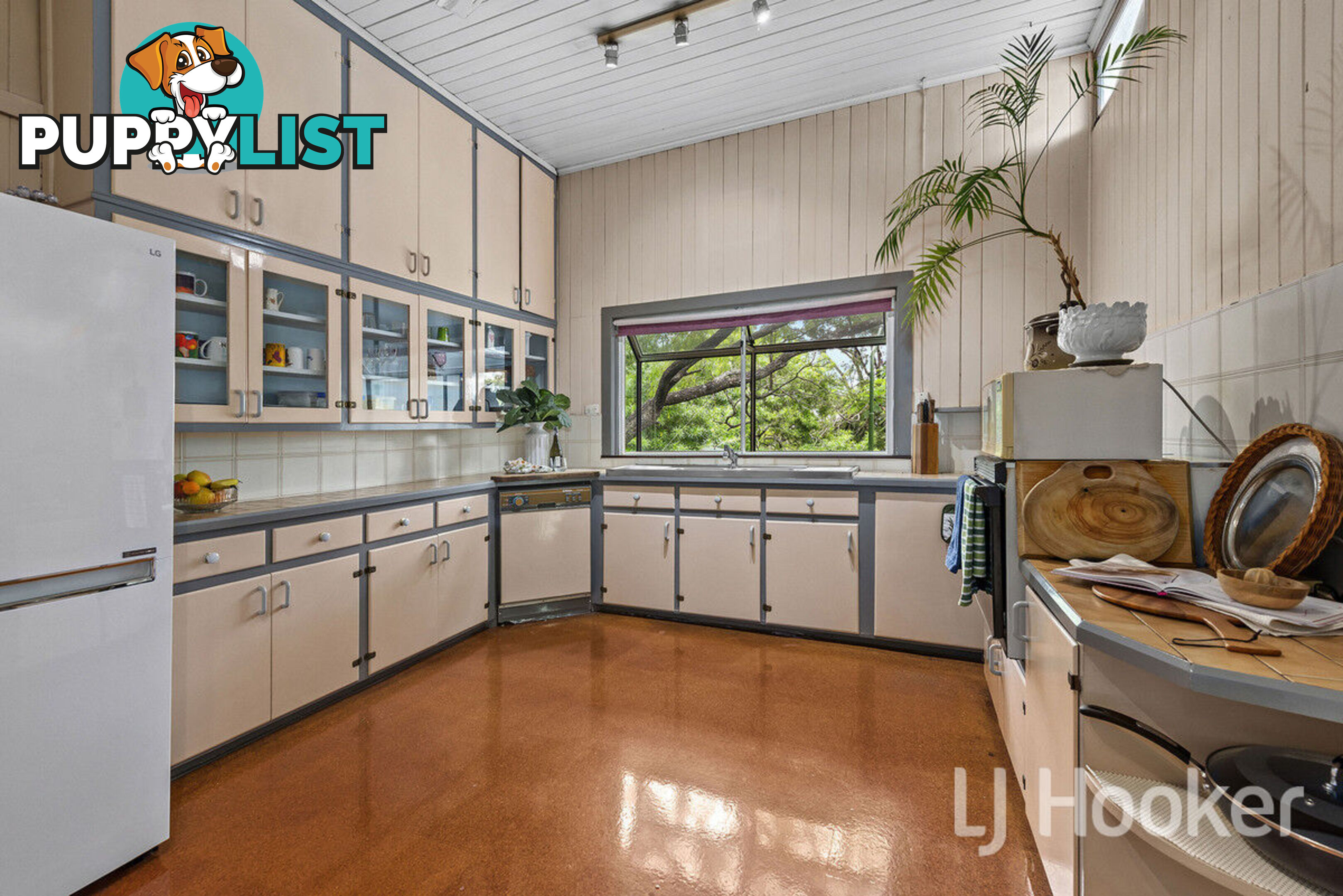 153 Ekibin Road East TARRAGINDI QLD 4121