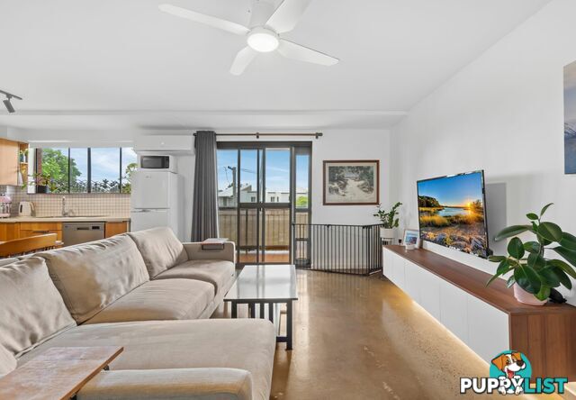 1/3 Curd Street GREENSLOPES QLD 4120