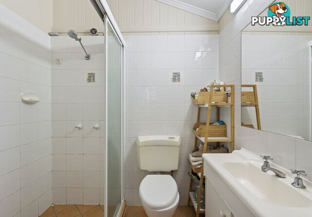 12 Vendale Avenue MOOROOKA QLD 4105