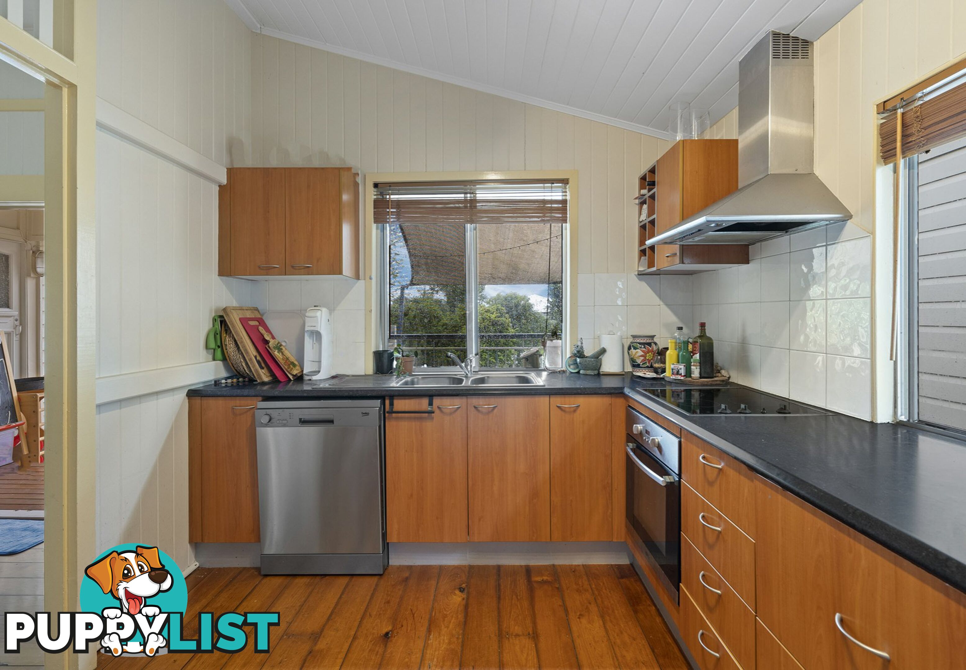 12 Vendale Avenue MOOROOKA QLD 4105
