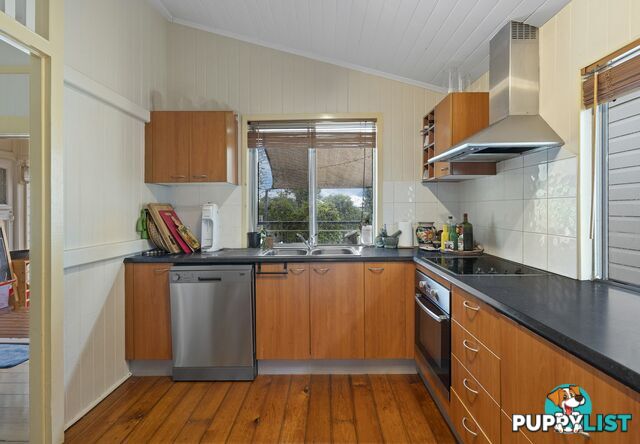 12 Vendale Avenue MOOROOKA QLD 4105