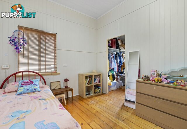 12 Vendale Avenue MOOROOKA QLD 4105