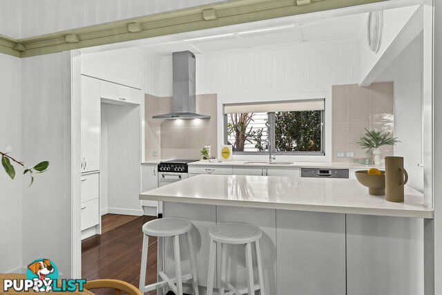 13 Errington Street MOOROOKA QLD 4105