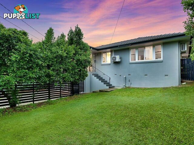 8 Eastment Street BARDON QLD 4065