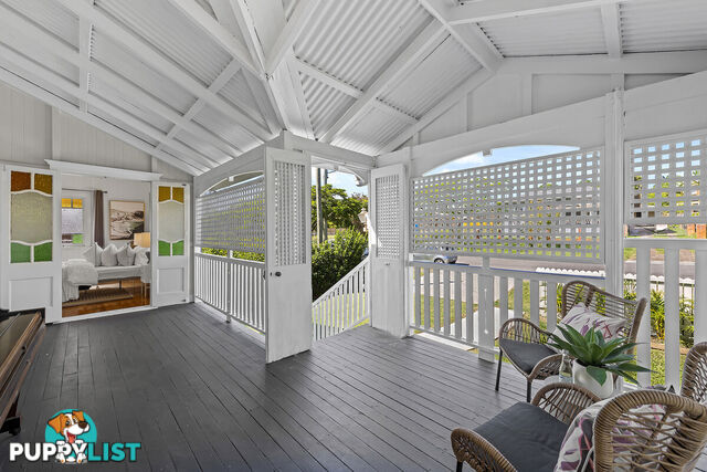 82 Rowe Terrace DARRA QLD 4076