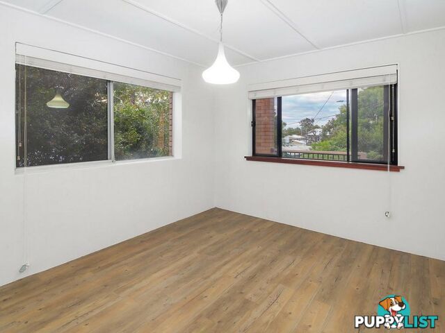 12 Kintore Street ANNERLEY QLD 4103