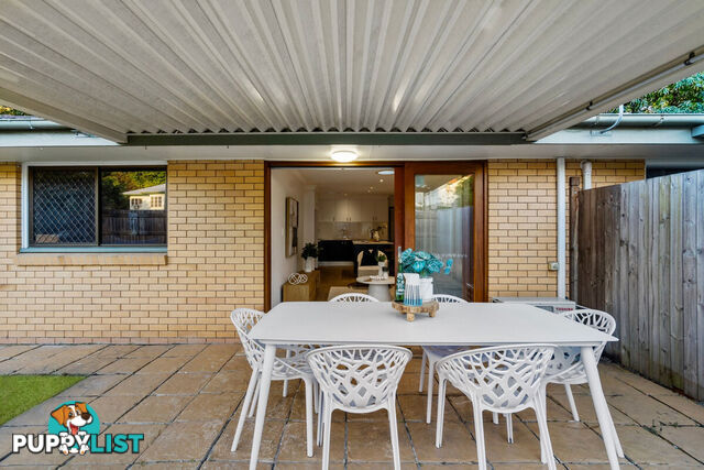 2/15 Park Road YERONGA QLD 4104