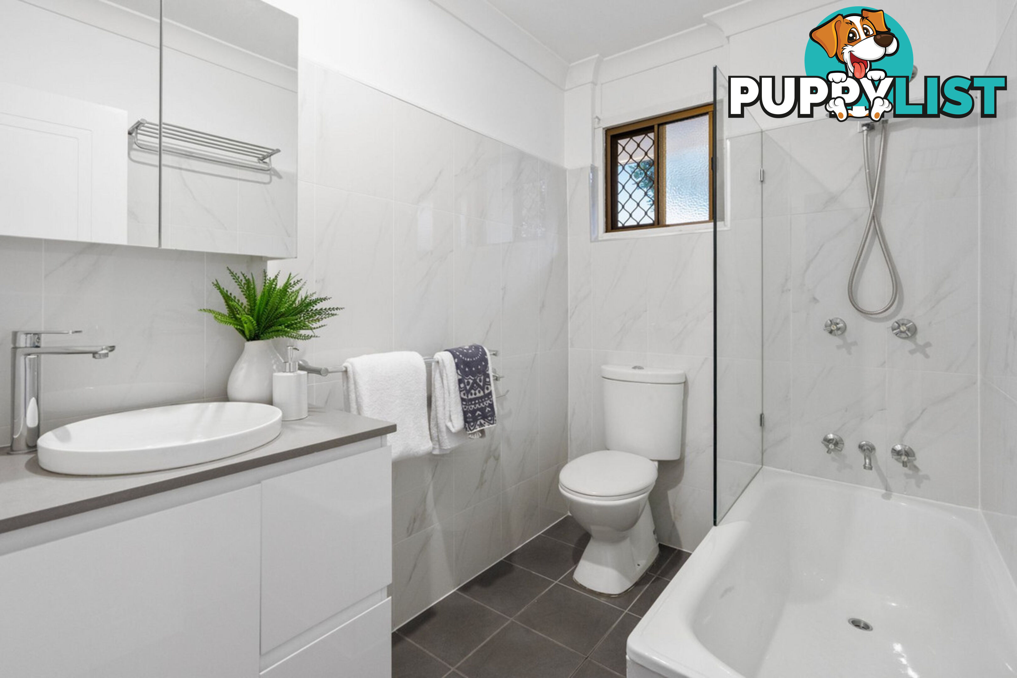 2/15 Park Road YERONGA QLD 4104